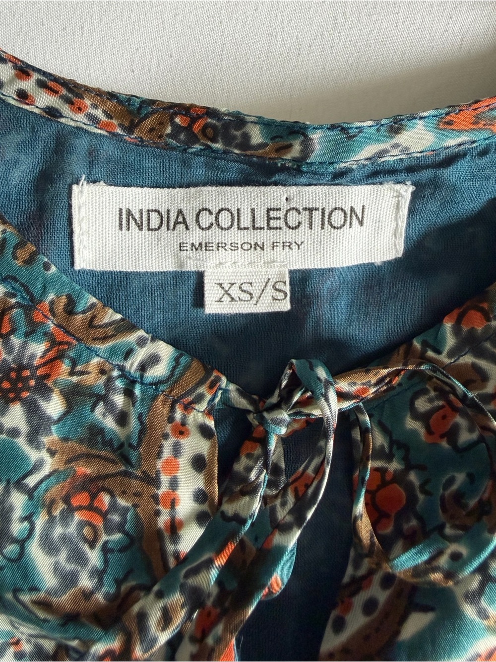 Emerson Fry India Collection "Isla" 100% Silk Teal Rust Paisley Peasant Top - Picture 11 of 15